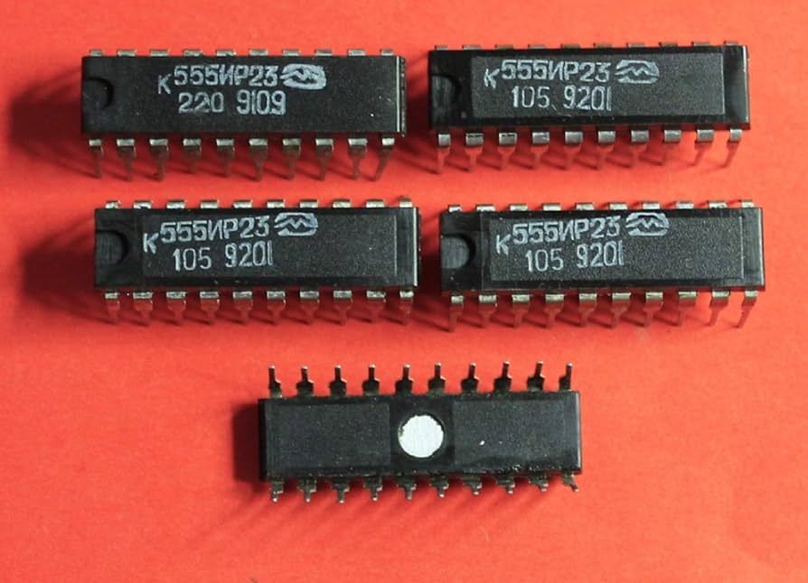 Микросхемы EL74LS37J (85г.) EL74LS37J (85г.)
