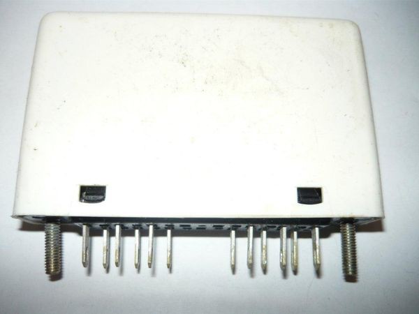 Микросхемы 171ур1 (84г.) 171ур1 (84г.)