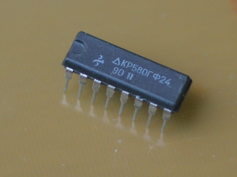 кр580гф24 (90, 91г.)