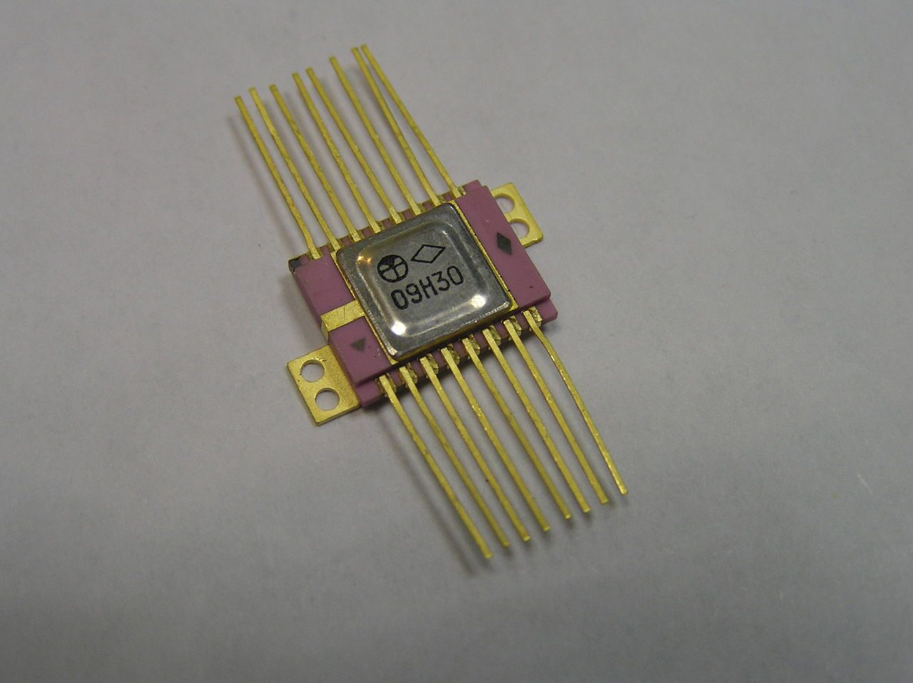 Микросхемы 142ен2б 142ен2б
