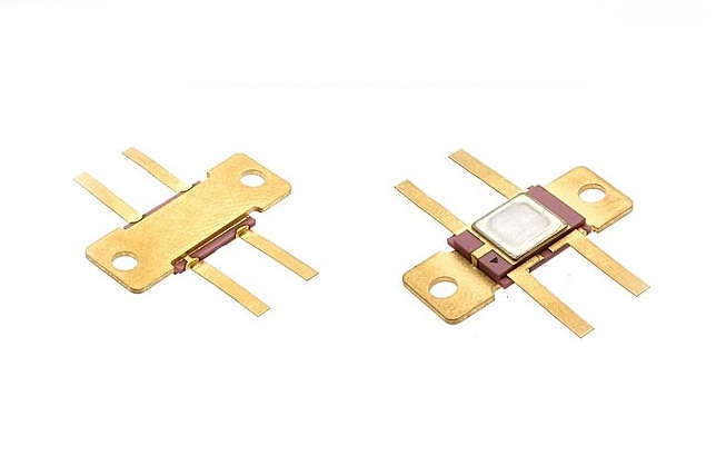 Микросхемы Микросхема К142ен9е W1K40 Au Микросхема К142ен9е W1K40 Au