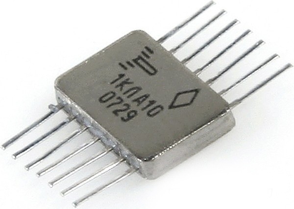 564ЛА10