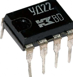 КР140УД708 