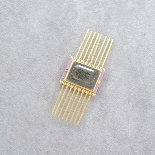 533ИД10 Au