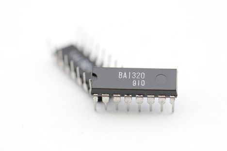 BA1320 (dip-16)
