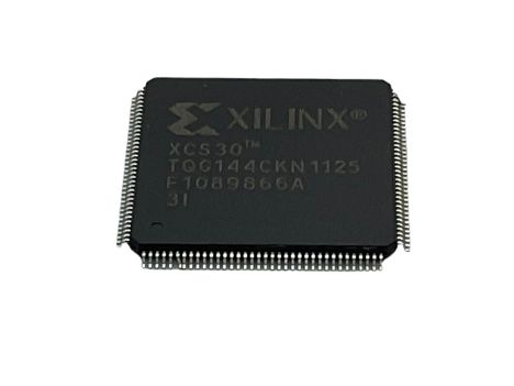 XCS30-3TQG144I (2007г.)