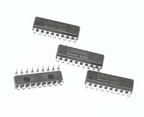 LR40992 (dip-18)