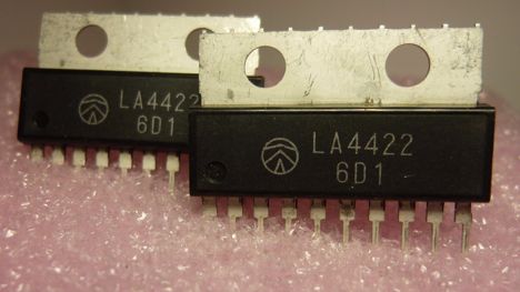 Микросхемы TC4422EPA (2004, 2005г.) TC4422EPA (2004, 2005г.)