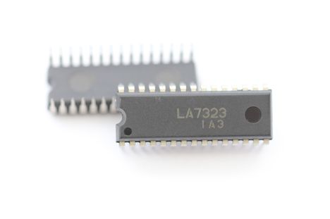 LA7323 (sdip-28)