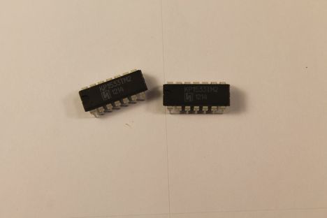 кр1533тр2 (90г.)