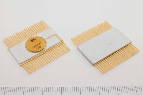 Микросхемы Микросхемы к572па2а (83г.) Микросхемы к572па2а (83г.)