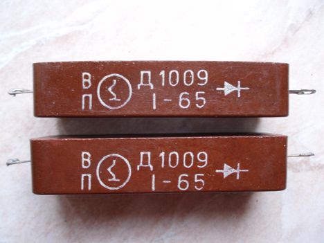 Диодные мосты д1009 (80г.) д1009 (80г.)