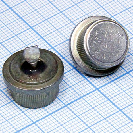 Диоды д104 (80г.) д104 (80г.)
