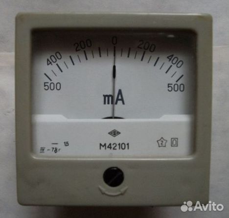 Стрелочные приборы М42101-500-0-500 В (82г.) М42101-500-0-500 В (82г.)