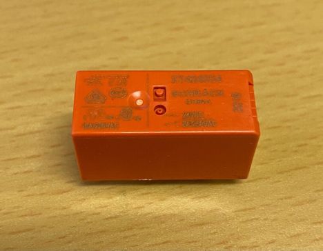 RT424024 (Schrack)